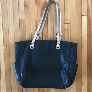 Michael Kors Black Jet Set Purse